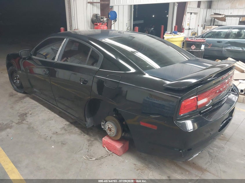 Vin: 2c3cdxct6dh537686, lot: 46243407, dodge charger r/t plus 20133