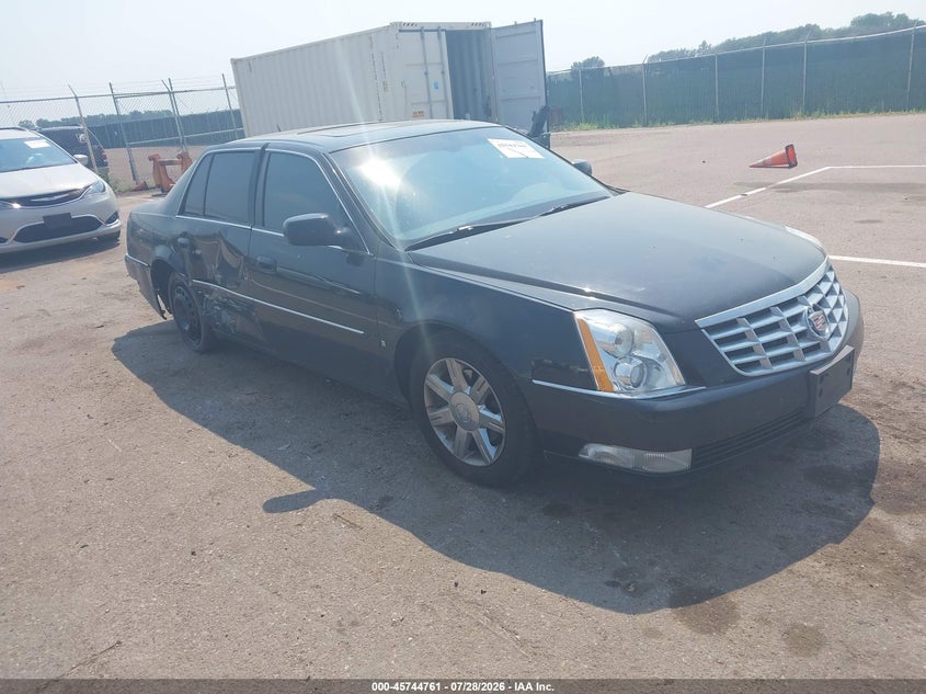 2006 CADILLAC DTS auction photo 1