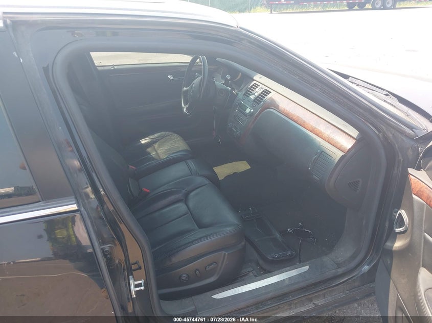 2006 CADILLAC DTS auction photo 5