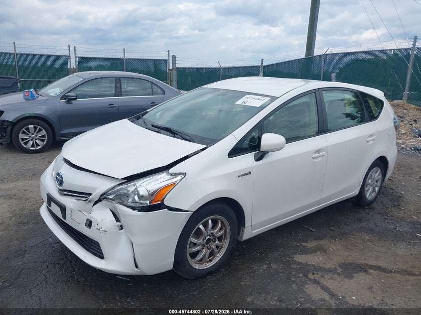 Vin: jtdzn3eu0c3146827, lot: 46243507, toyota prius v three 20122