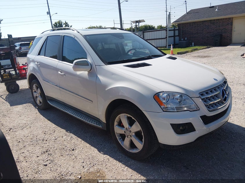 Vin: 4jgbb8gb5aa572875, lot: 46243620, mercedes-benz ml 350 4matic 2010 img_1