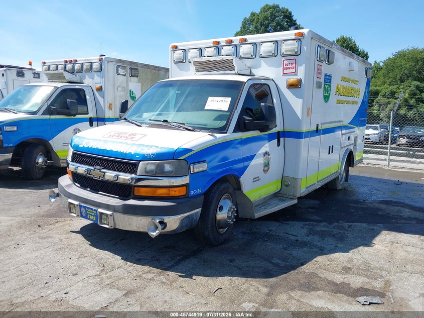 2014 CHEVROLET EXPRESS CUTAWAY auction photo 2