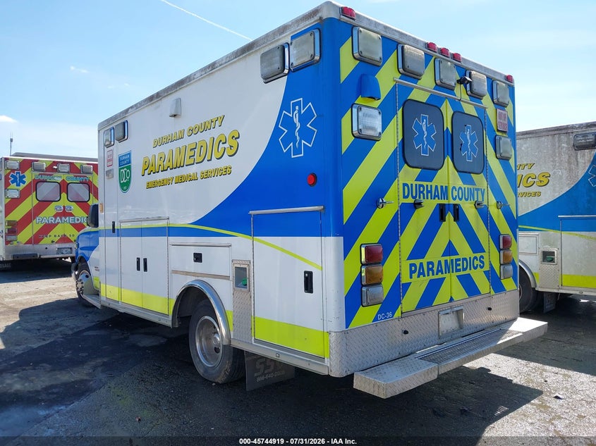 2014 CHEVROLET EXPRESS CUTAWAY auction photo 3
