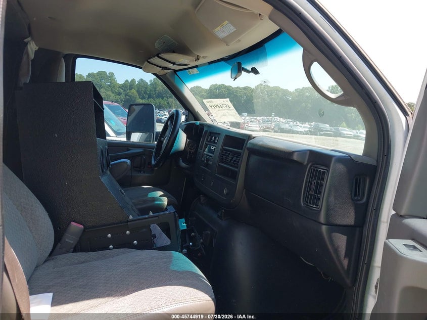 2014 CHEVROLET EXPRESS CUTAWAY auction photo 7