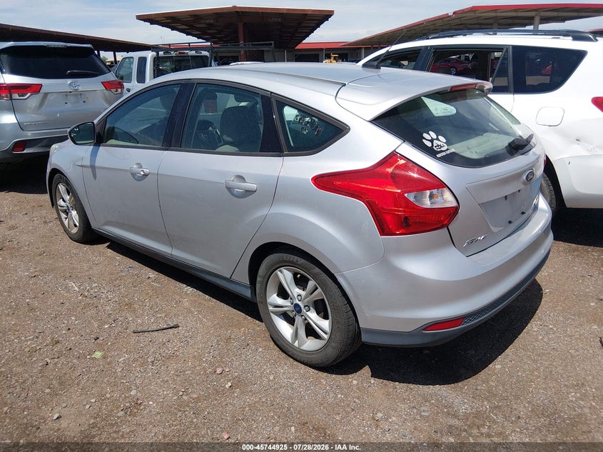 Vin: 1fadp3k26el410178, lot: 46243629, ford focus se 20143