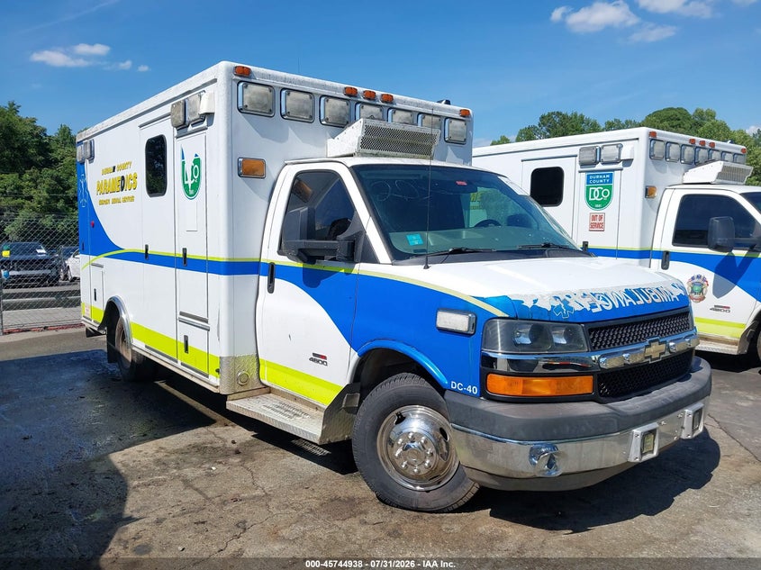 2014 CHEVROLET EXPRESS CUTAWAY auction photo 1