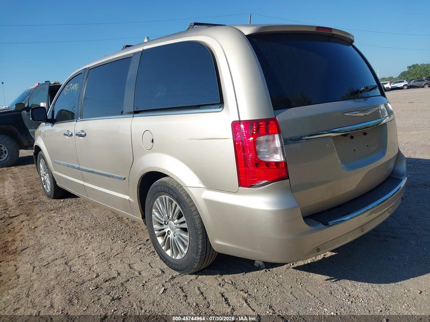 Vin: 2c4rc1cg7dr797727, lot: 46243668, chrysler town & country touring-l 20133