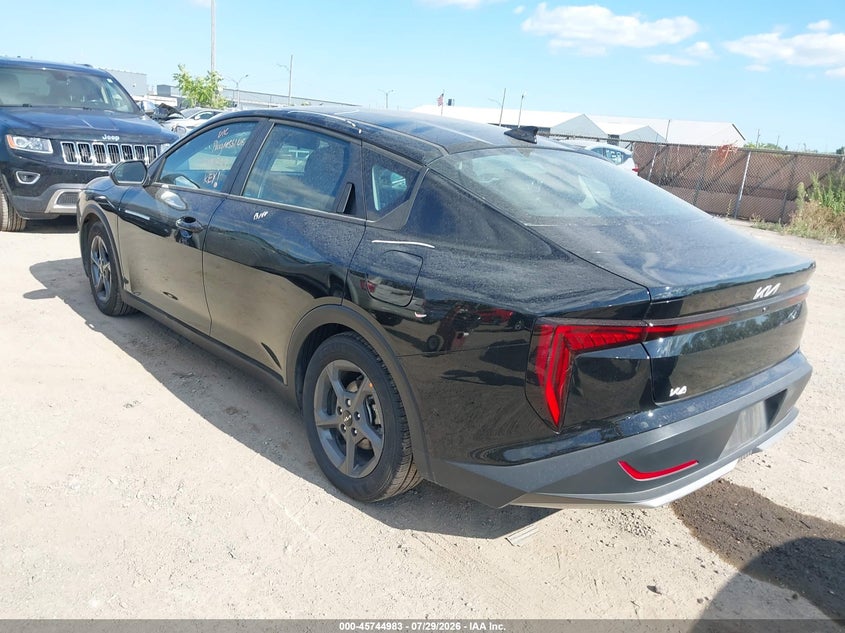 Vin: 3kpft4de2te272494, lot: 46243687, kia k4 lxs 20263