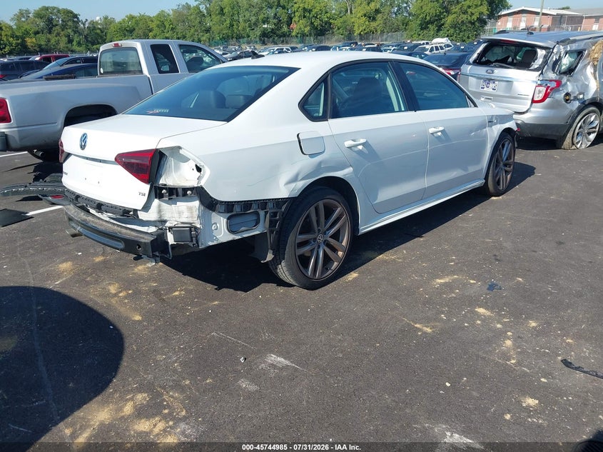 2018 VOLKSWAGEN PASSAT auction photo 4