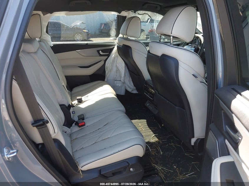2025 ACURA MDX auction photo 8