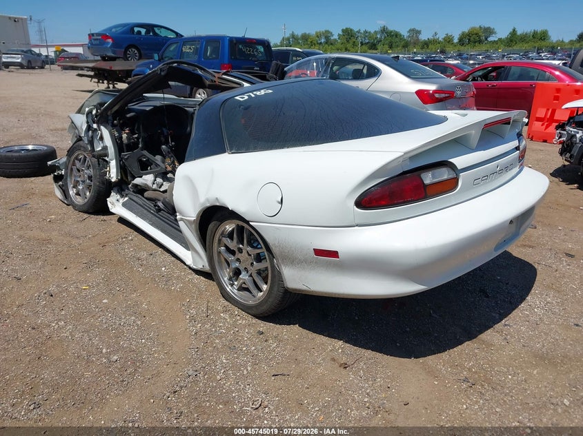 2001 CHEVROLET CAMARO auction photo 3
