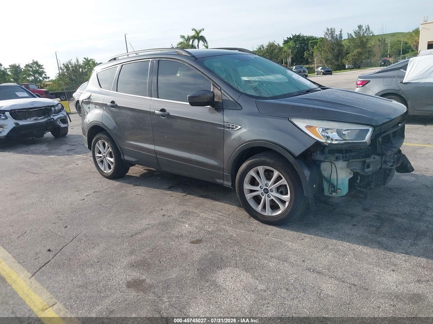 Vin: 1fmcu9gdxjud12802, lot: 46243731, ford escape se 2018 img_1