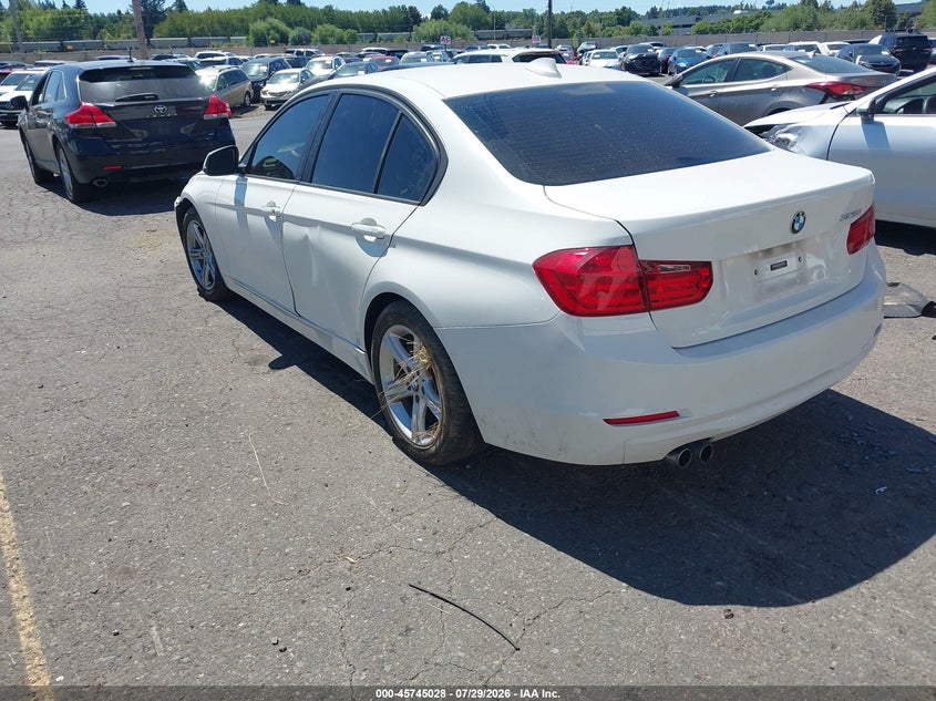 Vin: wba3c1c54ek112911, lot: 46243734, bmw 328i 20143