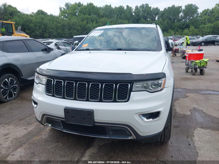 JEEP GRAND CHEROKEE - zdjęcie 12