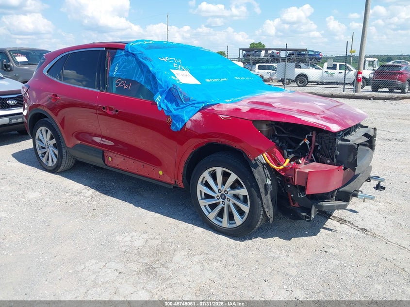 Vin: 1fmcu9dzxmua16621, lot: 46243765, ford escape titanium hybrid 2021 img_1