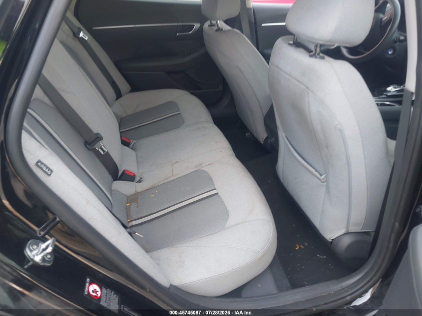 2021 HYUNDAI SONATA auction photo 8