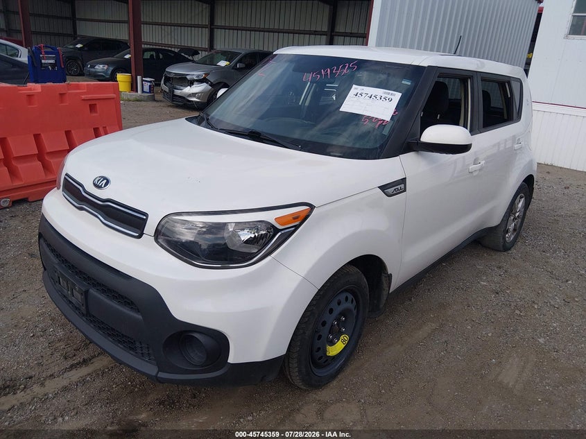 2017 KIA SOUL auction photo 2