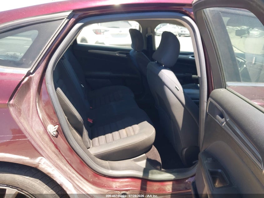 2017 FORD FUSION auction photo 8