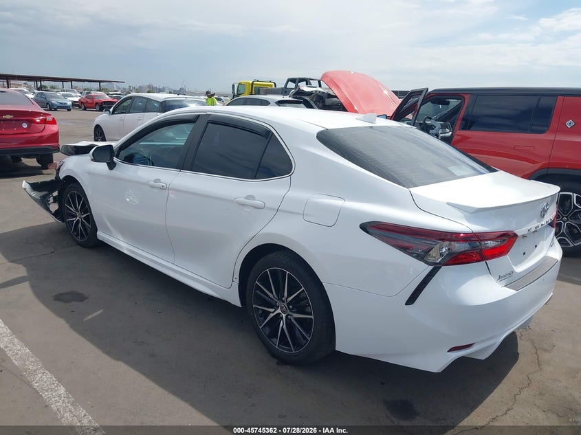 Vin: 4t1g11ak7nu651364, lot: 46244066, toyota camry se 20223