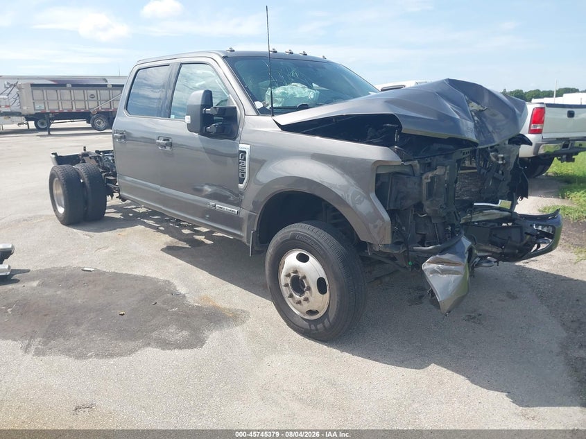 2022 FORD F-350 — zdjęcie z aukcji