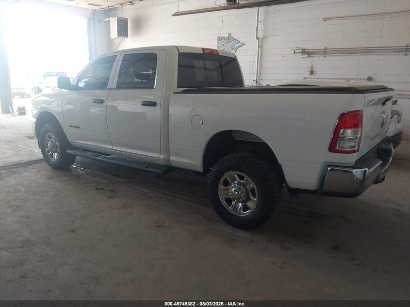 Vin: 3c6ur5cj8lg211334, lot: 46244086, ram 2500 tradesman  4x4 6'4 box 20203