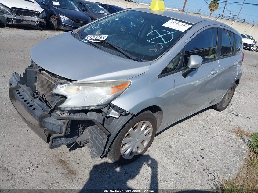 2016 NISSAN VERSA NOTE auction photo 2