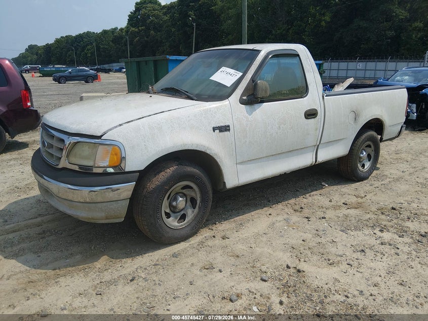 2002 Ford F-150, Normal Wear & Tear, IAAI, VIN 1FTRF172X2NB88261 — photo 2