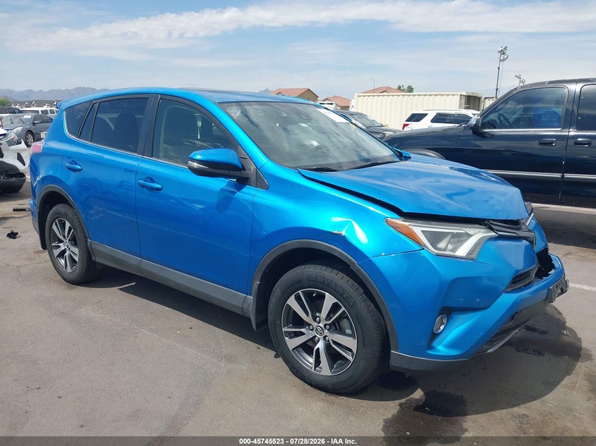Vin: jtmwfrev0hd095052, lot: 46244227, toyota rav4 xle 2017 img_1