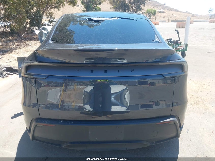 TESLA MODEL Y - zdjęcie 16