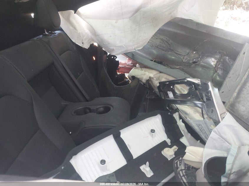 TESLA MODEL Y - zdjęcie 8