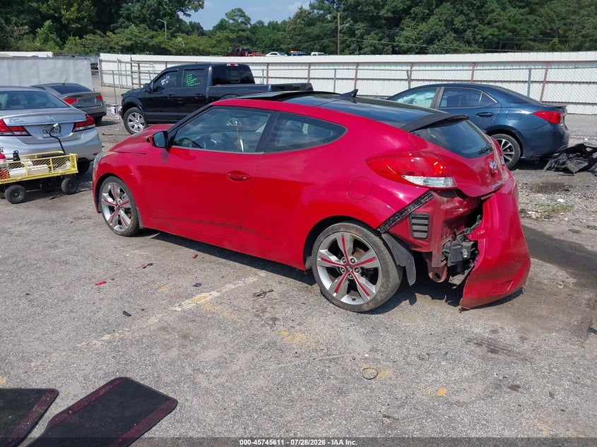 Vin: kmhtc6ad2cu057527, lot: 46244315, hyundai veloster base w/gray 20123