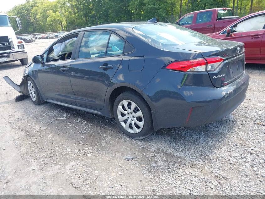 2024 TOYOTA COROLLA auction photo 3