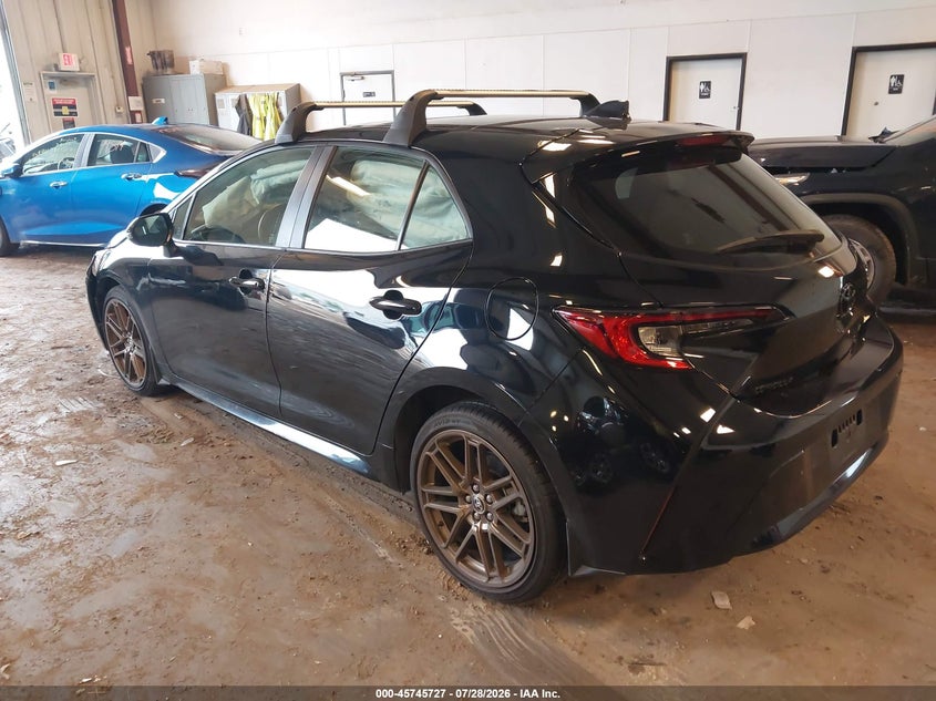 Vin: jtnd4mbe3s3239870, lot: 46244431, toyota corolla nightshade edition 20253