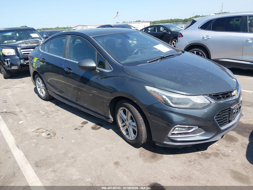 2018 CHEVROLET CRUZE auction photo 1