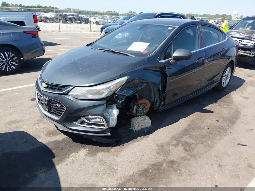 2018 CHEVROLET CRUZE auction photo 2