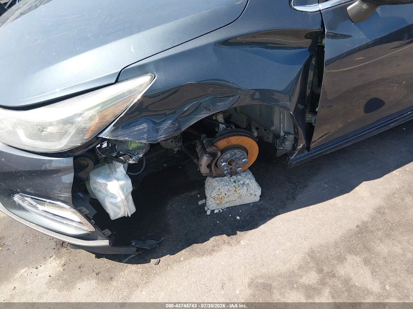 2018 CHEVROLET CRUZE auction photo 6