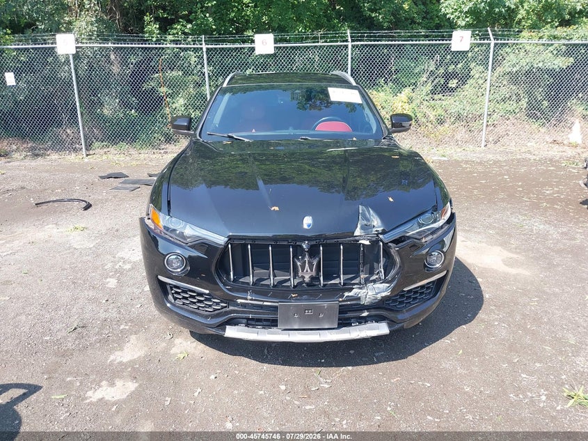 MASERATI LEVANTE - zdjęcie 13