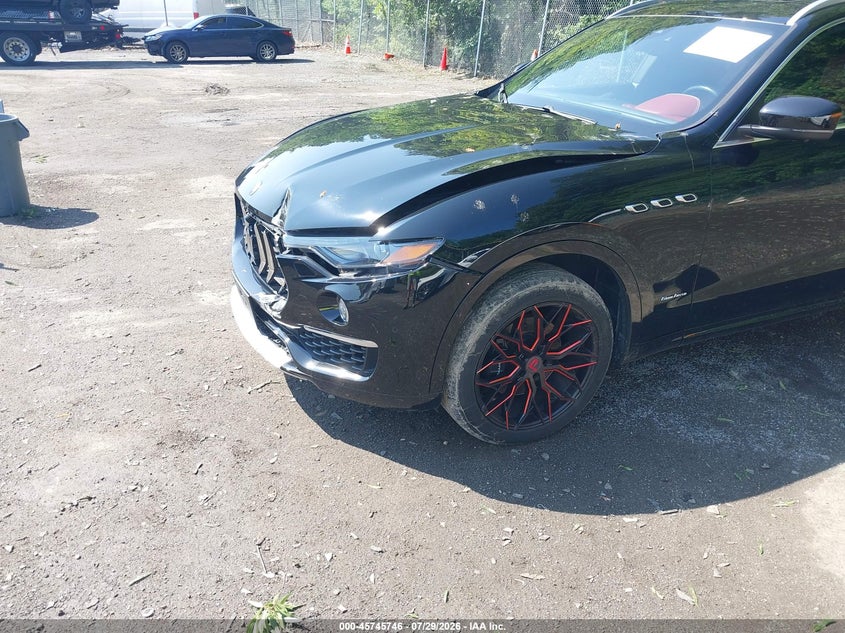MASERATI LEVANTE - zdjęcie 18