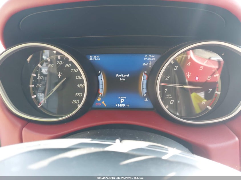 2019 MASERATI LEVANTE auction photo 7