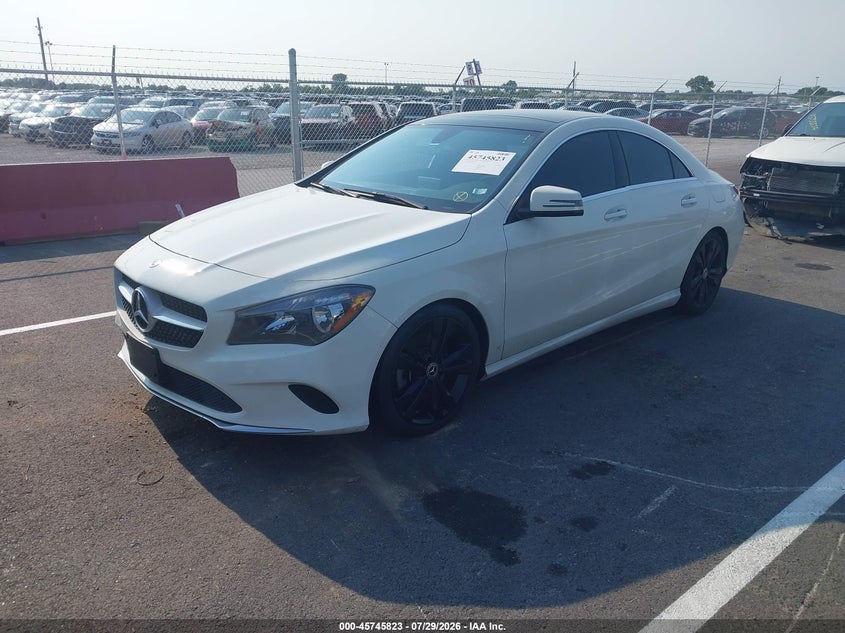 2018 MERCEDES-BENZ CLA 250 — zdjęcie 2