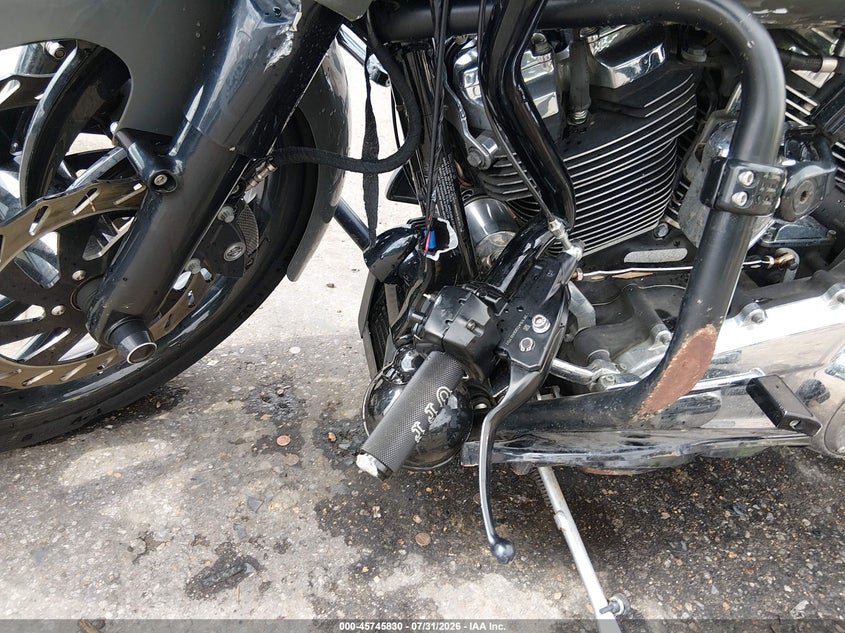 HARLEY-DAVIDSON FLHTP 2018