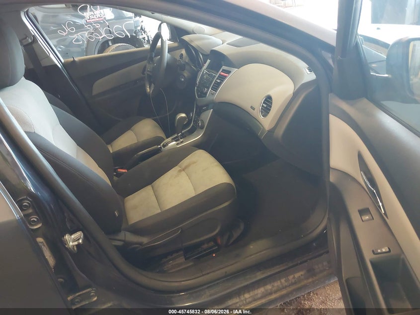 2015 CHEVROLET CRUZE auction photo 5