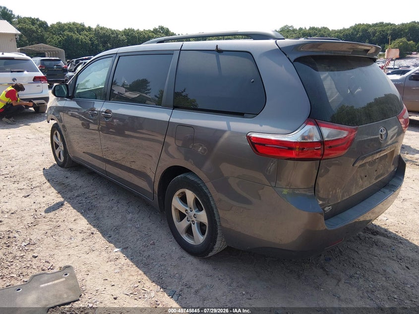 Vin: 5tdkk3dcxgs756970, lot: 46244549, toyota sienna le 8 passenger 20163