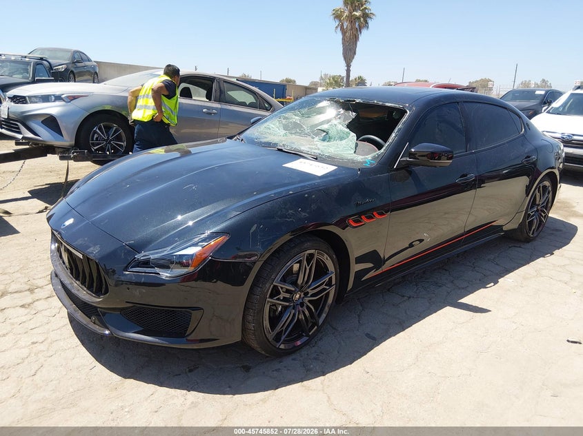 2022 MASERATI QUATTROPORTE auction photo 2