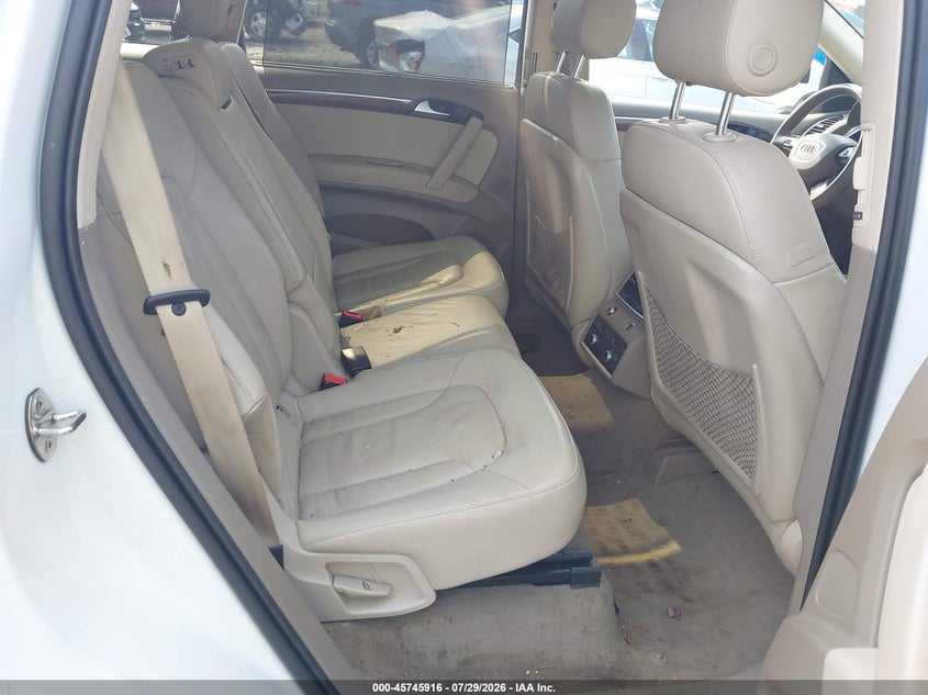 AUDI Q7 - zdjęcie 8