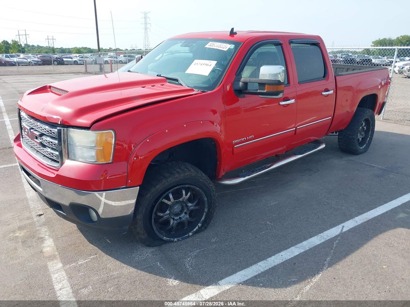 2011 GMC SIERRA 2500HD auction photo 2