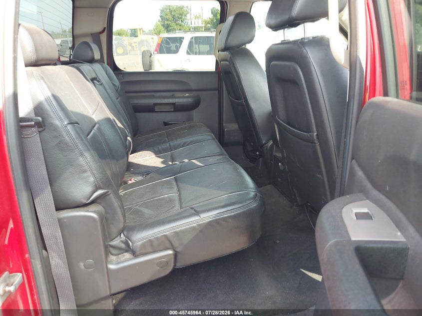 2011 GMC SIERRA 2500HD auction photo 8
