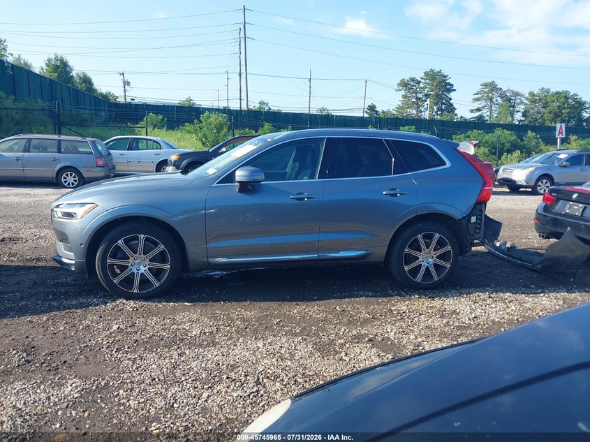 VOLVO XC60 - zdjęcie 14