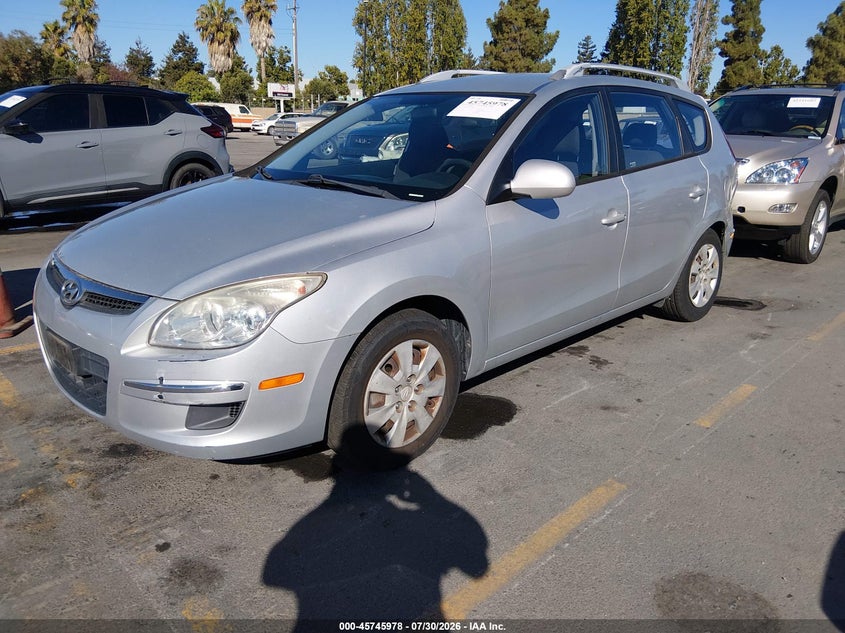 2011 HYUNDAI ELANTRA TOURING auction photo 2