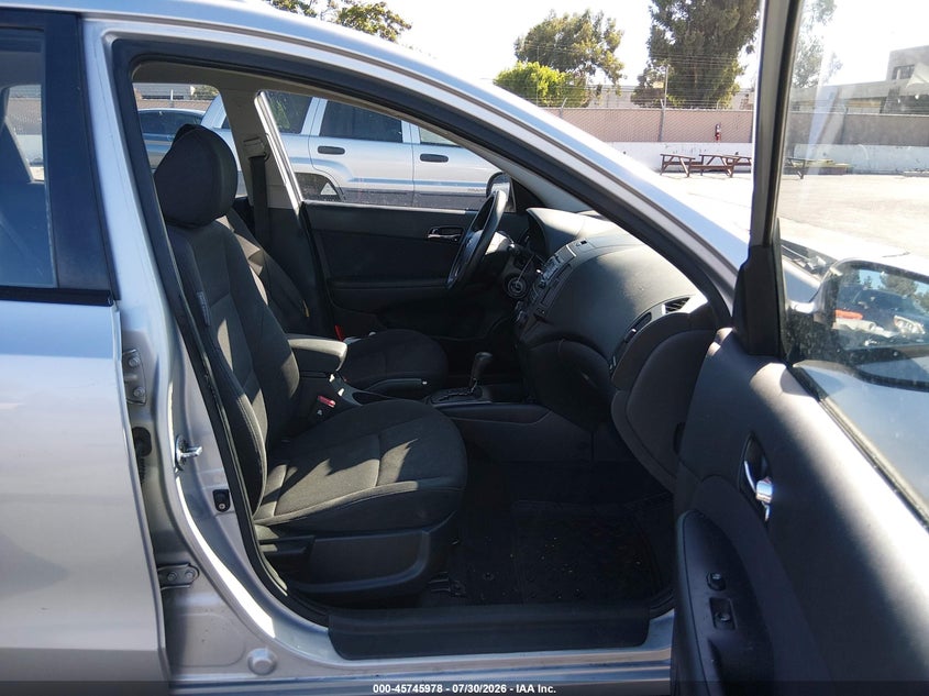 2011 HYUNDAI ELANTRA TOURING auction photo 5
